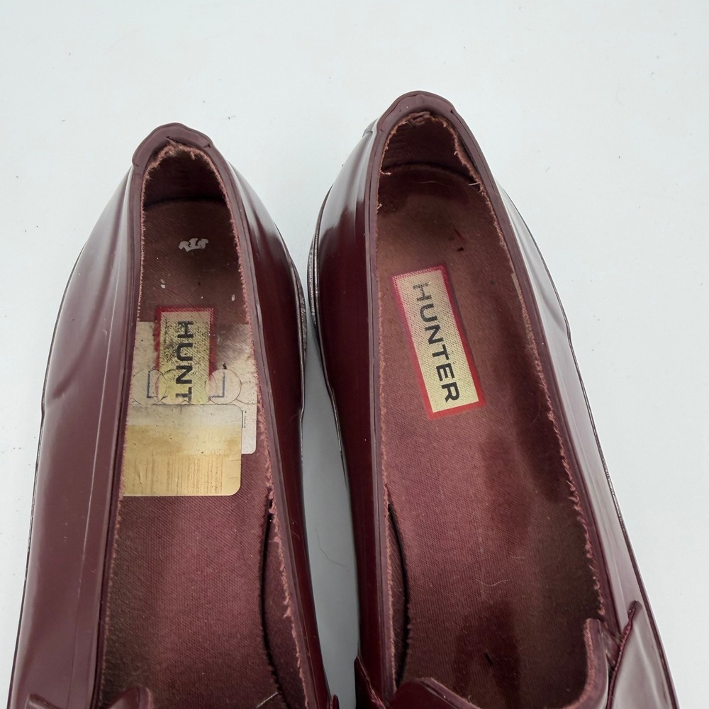 Hunter Women's US 7 Burgundy Gloss Penny Loafers Waterproof Rain Shoes Preppy - Picture 9 of 11